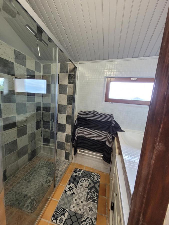 Gite De Charme Proche Loire A Velo Avec Jacuzzi Privatif Savonnieres Exterior photo